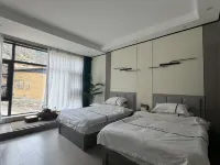 Agong Homestay (Zagana Scenic Area)