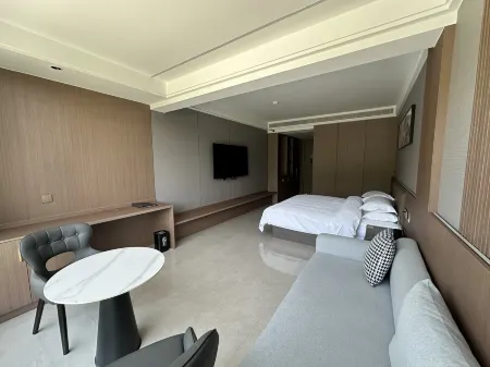 Cuiming Hotel Отели рядом с достопримечательностью «Pingli Peony Valley Scenic Area»