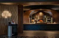 كراون بلازا تشانجي أيربورت باي آيتش جي