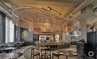 Grandi by Center Hotels - Housity