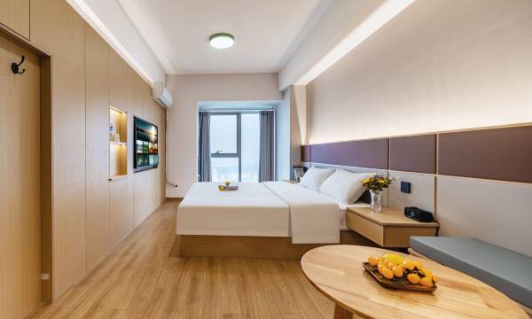 Orange Time Scenic Apartment (Yantai University Wanxianghui)
