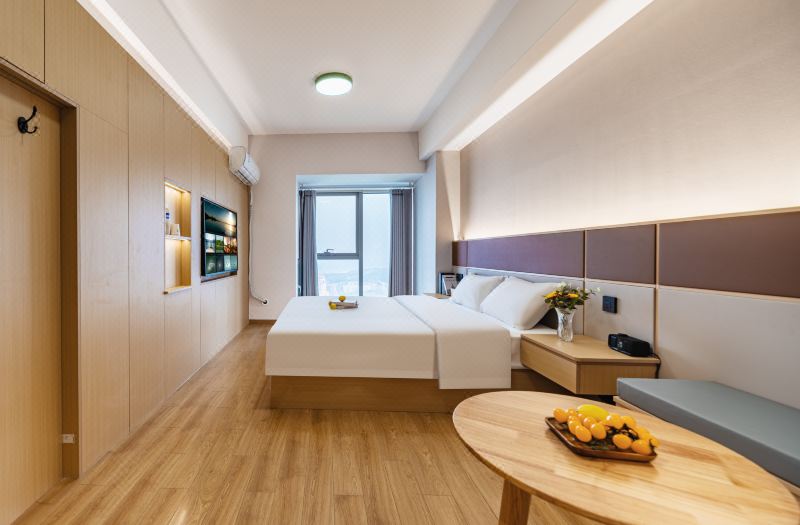 Orange Time Scenic Apartment (Yantai University Wanxianghui)