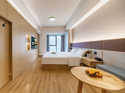 Juzi Time Scenic Hotel (Yantai University Wanxianghui)