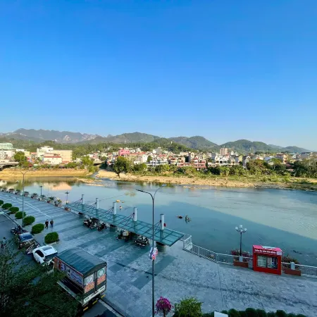 CHI’S HOUSE Hotels in Thuc Phan
