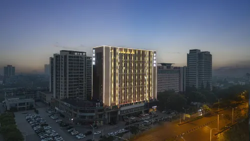 JI Hotel (Huainan Normal University Quanshan) - موقف سيارات