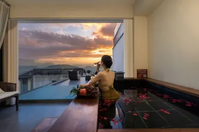 Tengchong Yunrao Banshan Hot Spring Inn