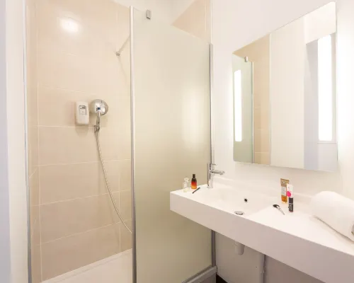 B&B Hotel Sainte-Maxime Golfe de Saint Tropez Kamar Photos