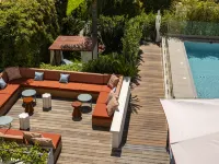 أوتل لو كانبيرا Hotels near كروستيه