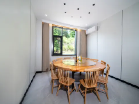 Shanshui Yunju Homestay (Guniujiang Scenic Area) Hotéis em Shitai