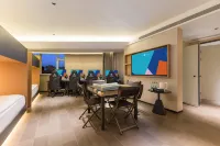 i Electronic Sports Hotel (Changchun People's Square Subway Station Huoli City) - Esports