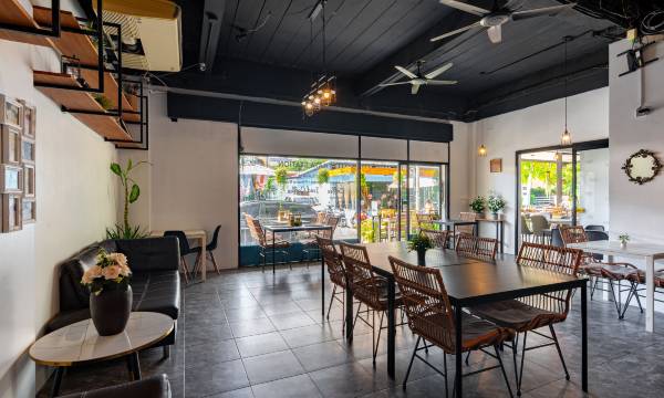 Kata Station Boutique Hotel, Kata Beach