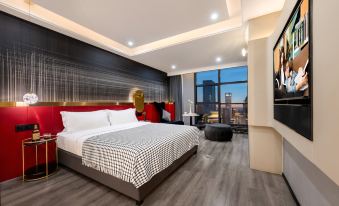 The Move River View Hotel (Chongqing Jiefangbei Hongyadong)