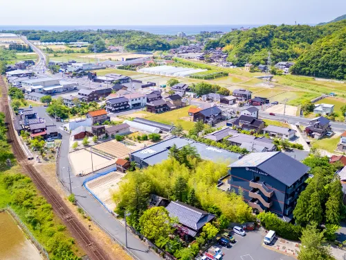 Livemax Resort Yuhigaura Kitu Onsen فنادق في كيوتانغو