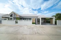 Songmee Pool Villa Nikompattana Hotels in Nikhom Phatthana