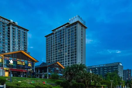 Ziyang Yaman Hotel Отели рядом с достопримечательностью «Ziyangshi Changhong Square»