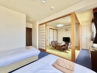 Hotel Sol at Lake Toya Các khách sạn gần Showa-shinzan