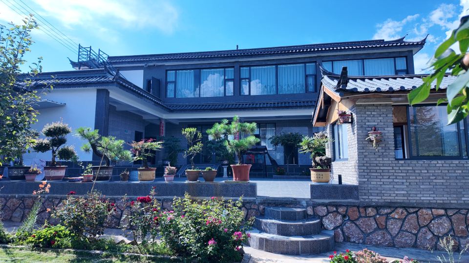 Lijiang Country Inn