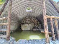 Kangding Cave Hot Spring Hotel - balneario