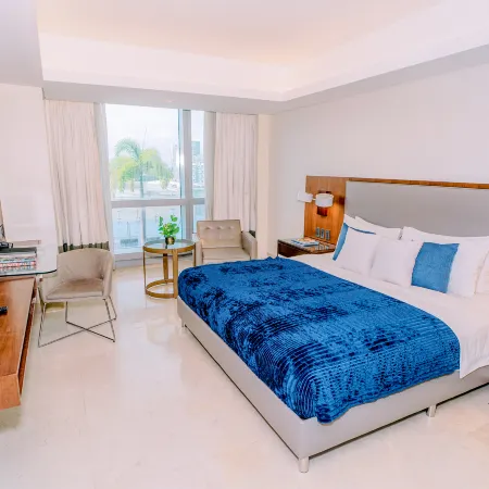 MCollection - Convenient City Stay in Iloilo Business Park
