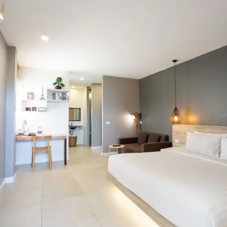 Signature Phuket Resort Отели рядом с достопримечательностью «Храм Чалонг»