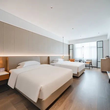 Ninghai Hantang Supreme Hotel (Jinshan Ninth Road Branch, Ninghai Station)