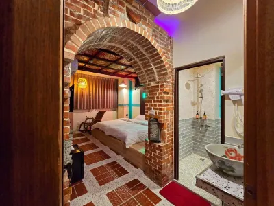 Dang Guei Ha-Ma-Seng Homestay Hotels in Siziwan