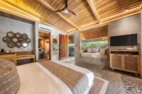 Manami Resort