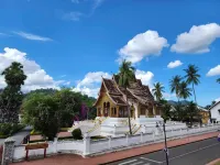 Luang Prabang Nagara Villa River View Hotel di 