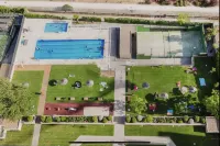 Modern apartment Near city center, Airport,  Metro