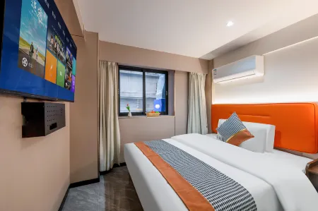 Weiyue International Apartment (Sun Yat-sen Memorial Hospital Yide Road Subway Station) Отели рядом с достопримечательностью «Laodian Museum»