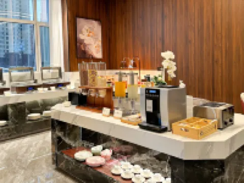 Marriott Carlton Hotel (Olympic Center Hotel) Hotel di Linyi