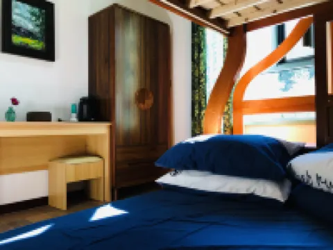 Pinewood  Moon  Lnn Hotels in Daqingshan County
