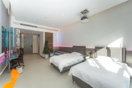 Yunju Z Youth Hotel Отели в г. Люба