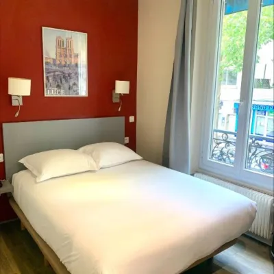 Hipotel Belgrand Edith Piaf Các khách sạn gần Quảng trường Place Gambetta