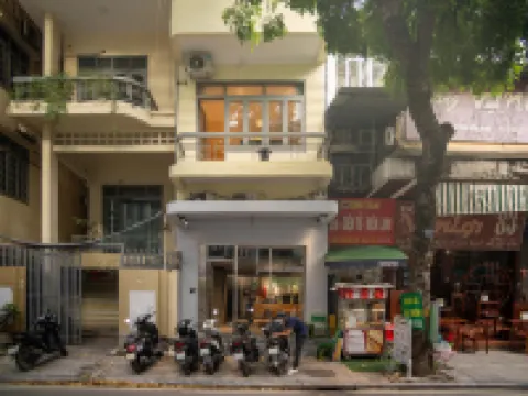 Ly Nam De Apartment – Walk to Railway Cafe 三十六古街附近的飯店