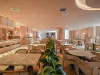 Paradise Hot Spring Hotel - servizio colazione