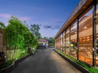 水晶璞邸酒店（景德鎮陶溪川文創街區店） 鄰近景德鎮陶瓷大學科技藝術學院的酒店