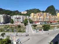 Golden Dawanqu Hotel (Fengshan Bus Terminal)