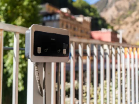 雅江瑞鴻大酒店 雅江酒店