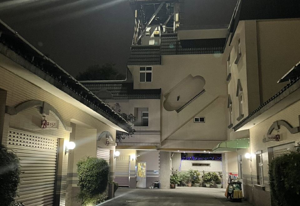 Huaxiang Motel 내부