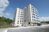 RoyaI Luxury Hot Spring HoteI