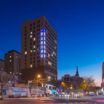 Pingliang Xida Holiday Hotel (South Gate Night Market Liuhu Park)