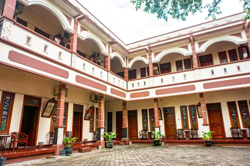 Hotel Laweyan Solo