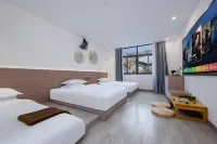 Lotus Blossoming Club Hotel - 3 estrellas