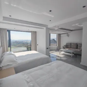 Youman Inn