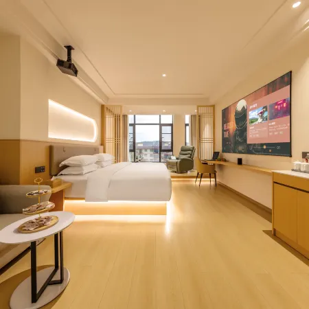 Qi'an Smart Cinema Hotel (Puding Yuxiu Square Branch)