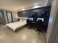 Leishen E-Sports Hotel (Zibo The Mixc Badaju)