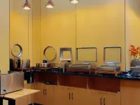 Sakura Hotel (Kunshan Zhaofeng Road Subway Station) - breakfast