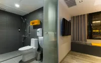 Horizon Inn Các khách sạn gần Trung tâm mua sắm Breeze Centre