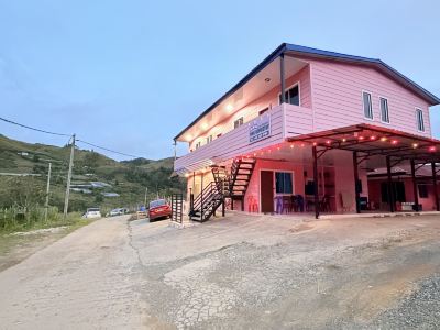 Kundasang Pink Homestay